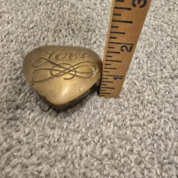 LOVE Brass Trinket Box Vintage - Picture 8 of 8